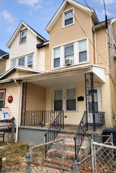 Race St, Trenton, NJ 08638