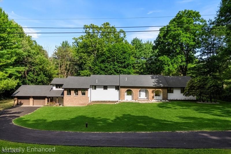 Scudders Rd, Sparta, NJ 07871
