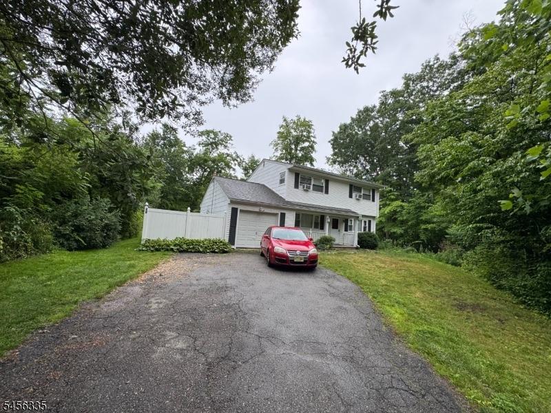 Frances Ave, Stanhope, NJ 07874