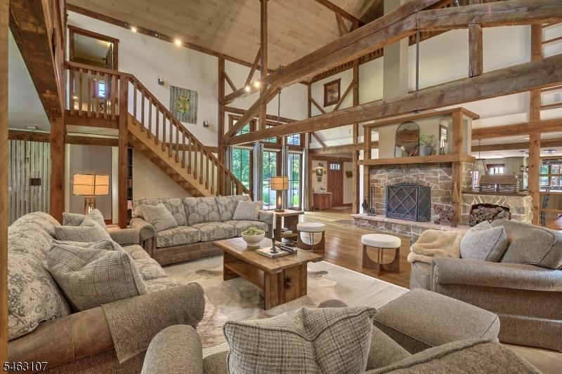 Old Farm Rd, Glen Gardner, NJ 08826