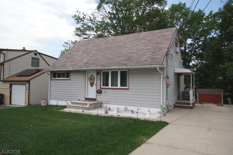 Lowell St, Iselin, NJ 08830