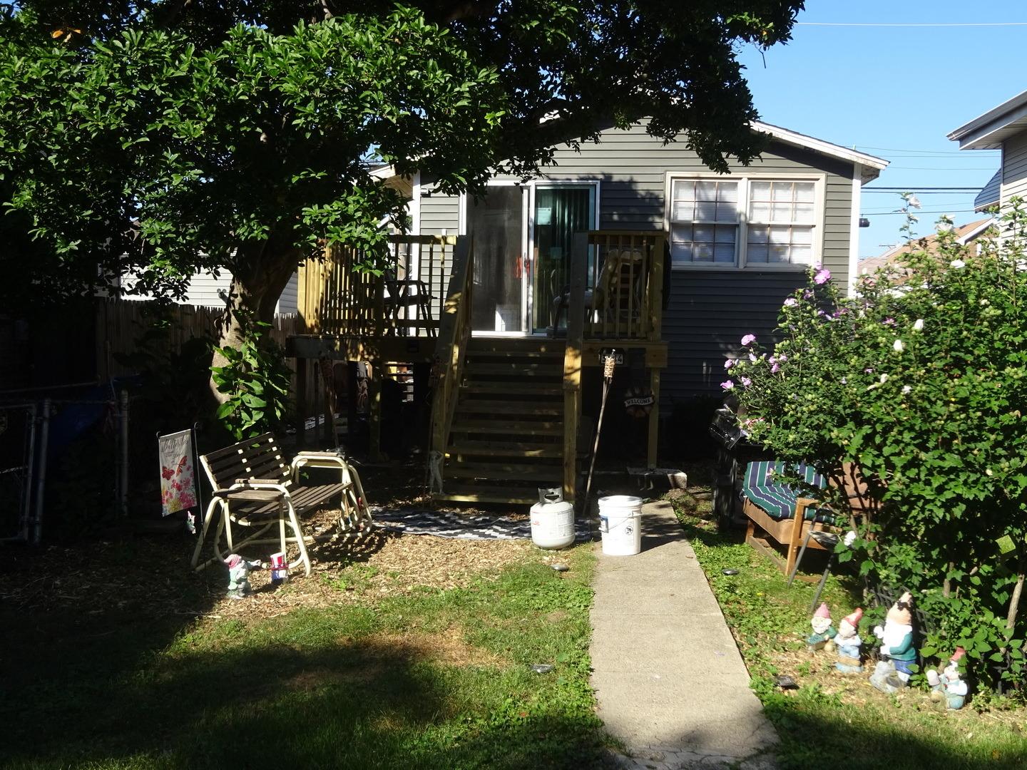 N Long Ave, Chicago, IL 60641