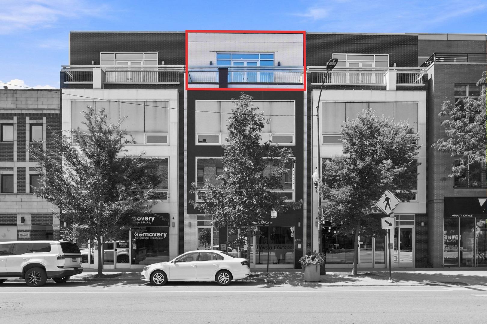 N Damen Ave, Chicago, IL 60647