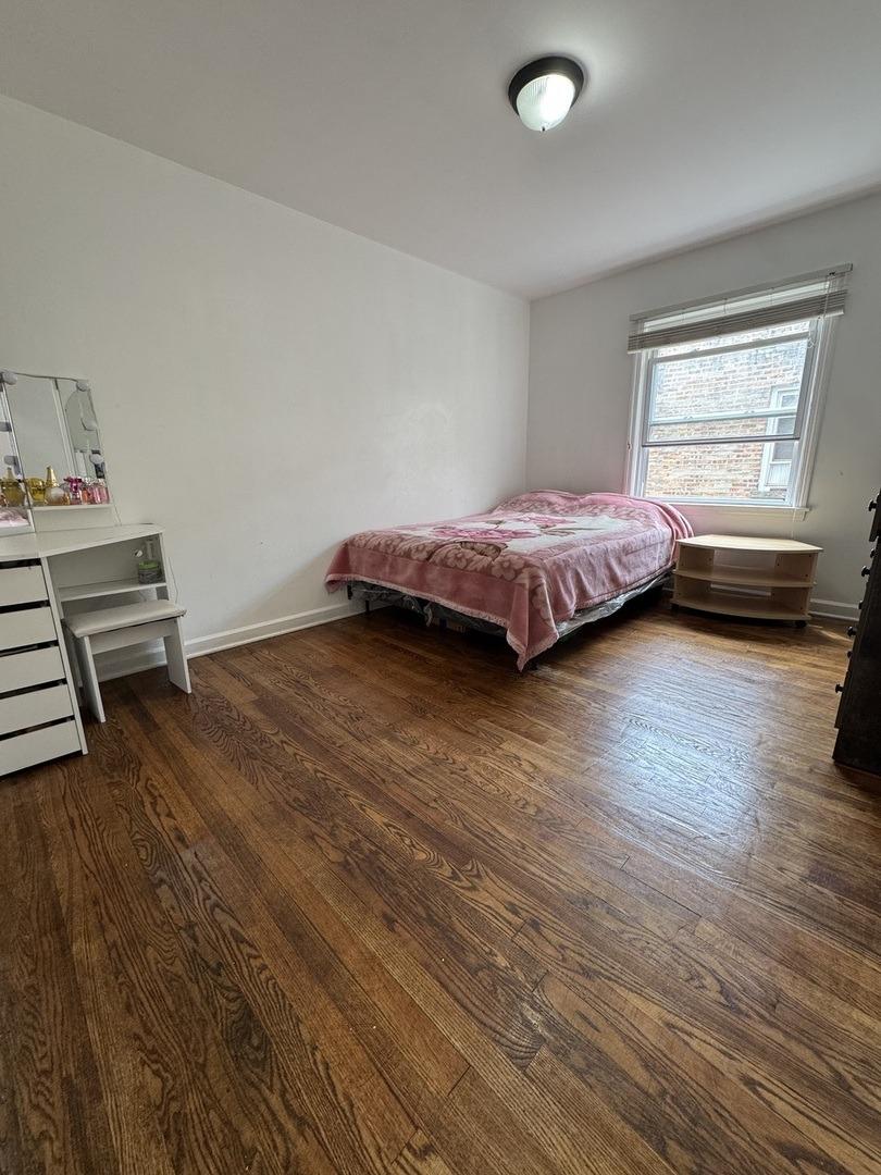N Hoyne Ave, Chicago, IL 60645