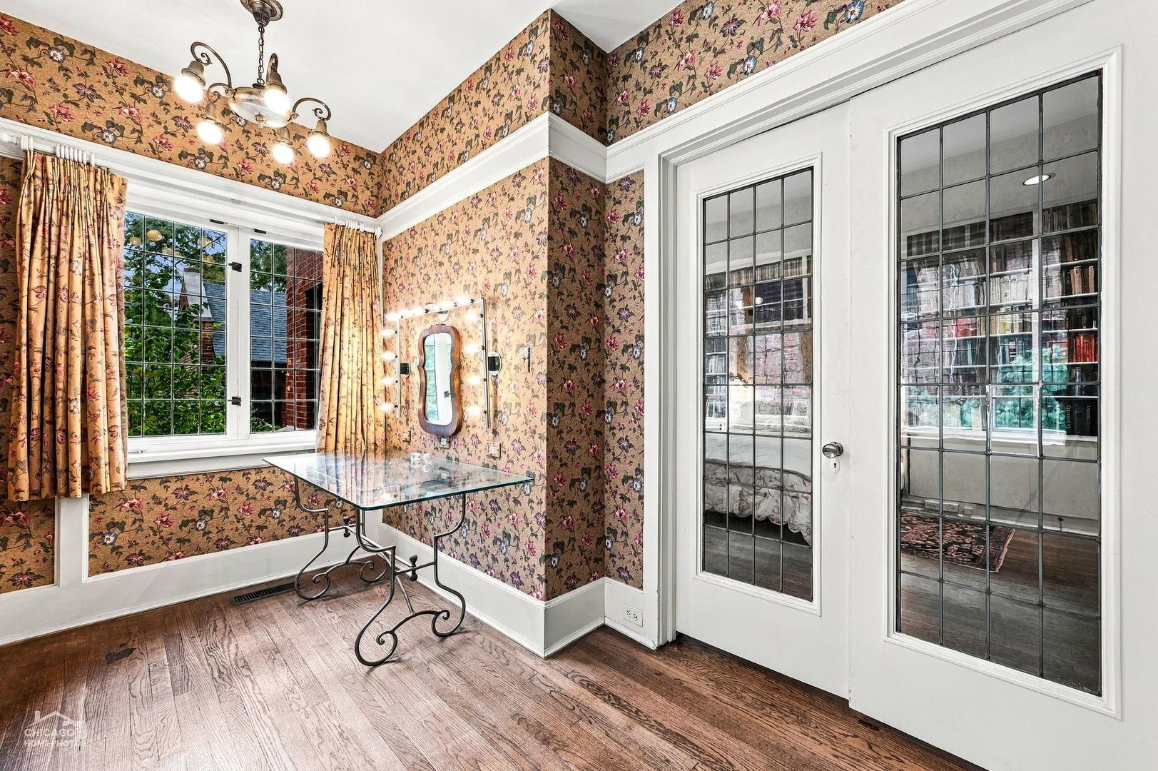 S Dorchester Ave, Chicago, IL 60637