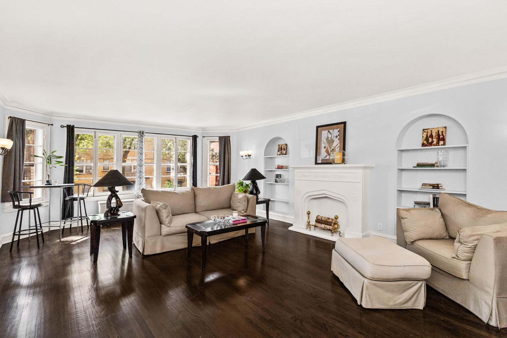 N Seeley Ave, Chicago, IL 60645