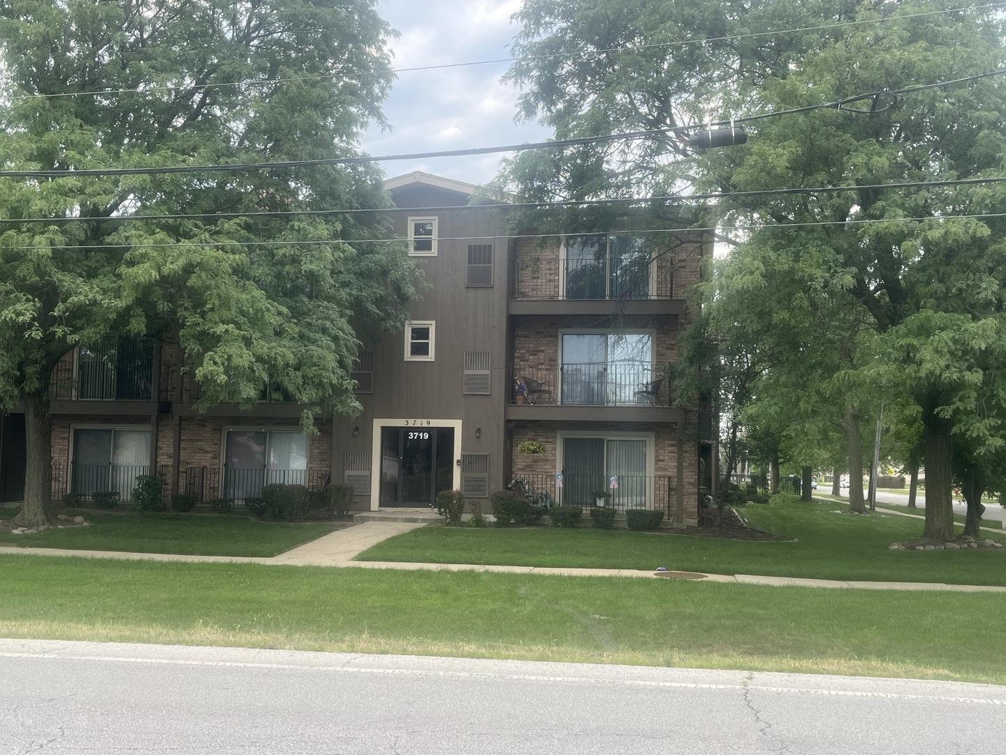 W 119th St, Alsip, IL 60803