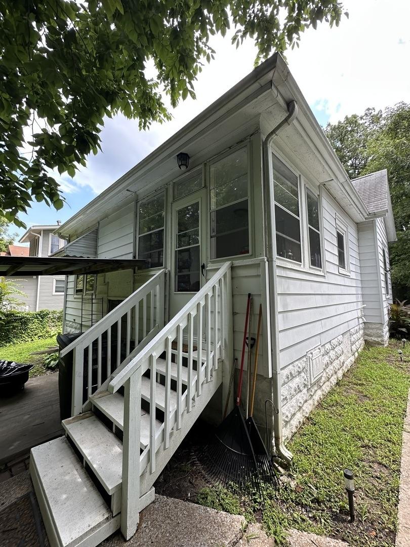 S Forest Ave, Carbondale, IL 62901