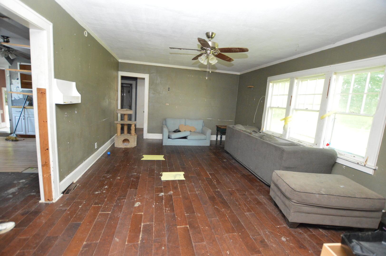 Forest Hills Rd, Rockford, IL 61114