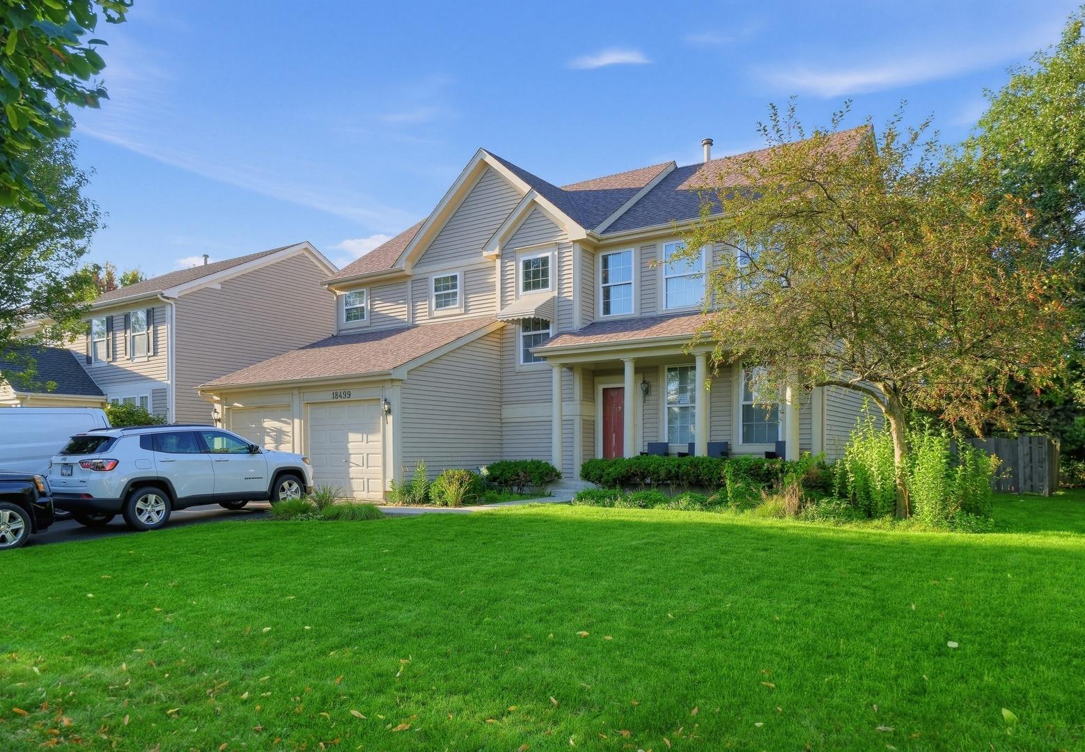 W Springwood Dr, Grayslake, IL 60030