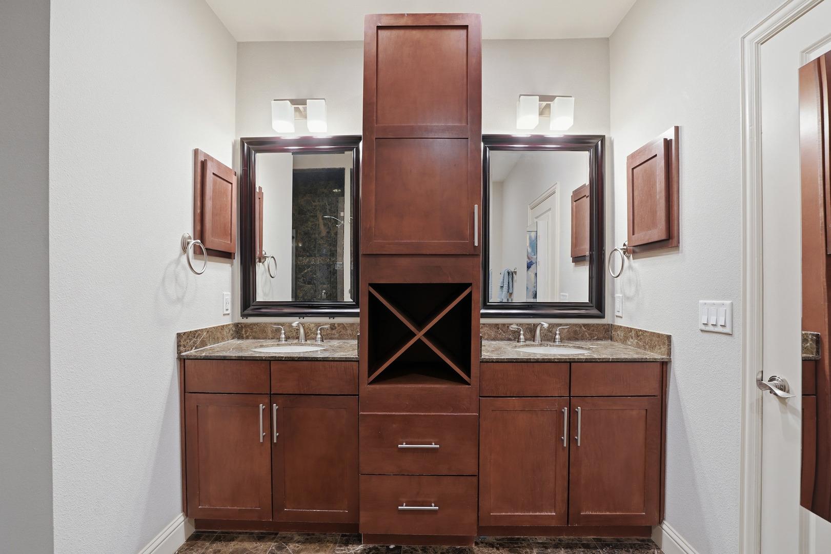 E Bluff St, Fort Worth, TX 76102