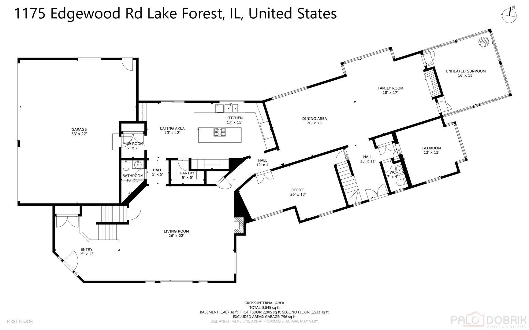 Edgewood Rd, Lake Forest, IL 60045