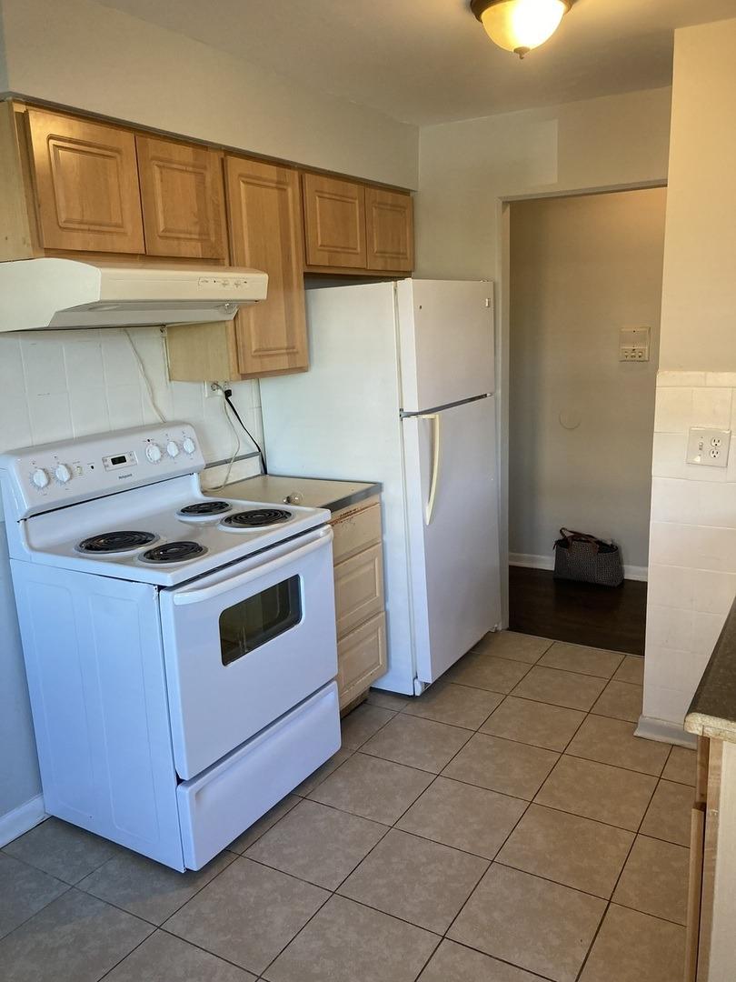 W Berwyn Ave, Chicago, IL 60625