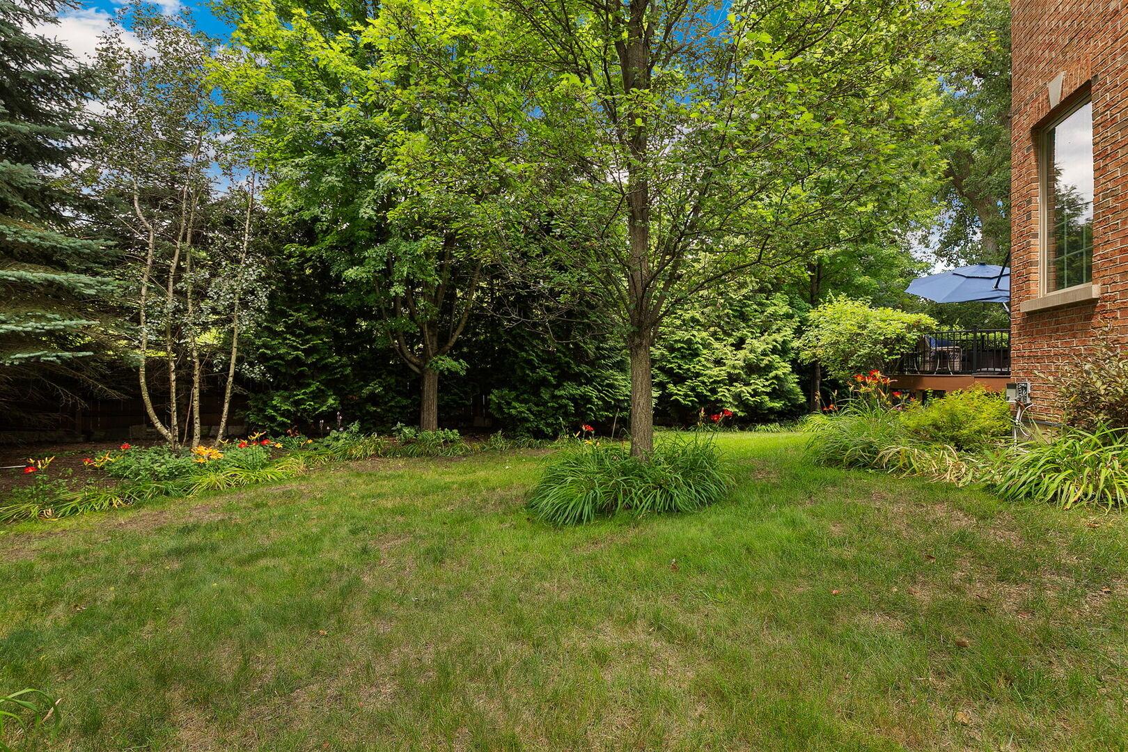 Meadow Rd, Northbrook, IL 60062
