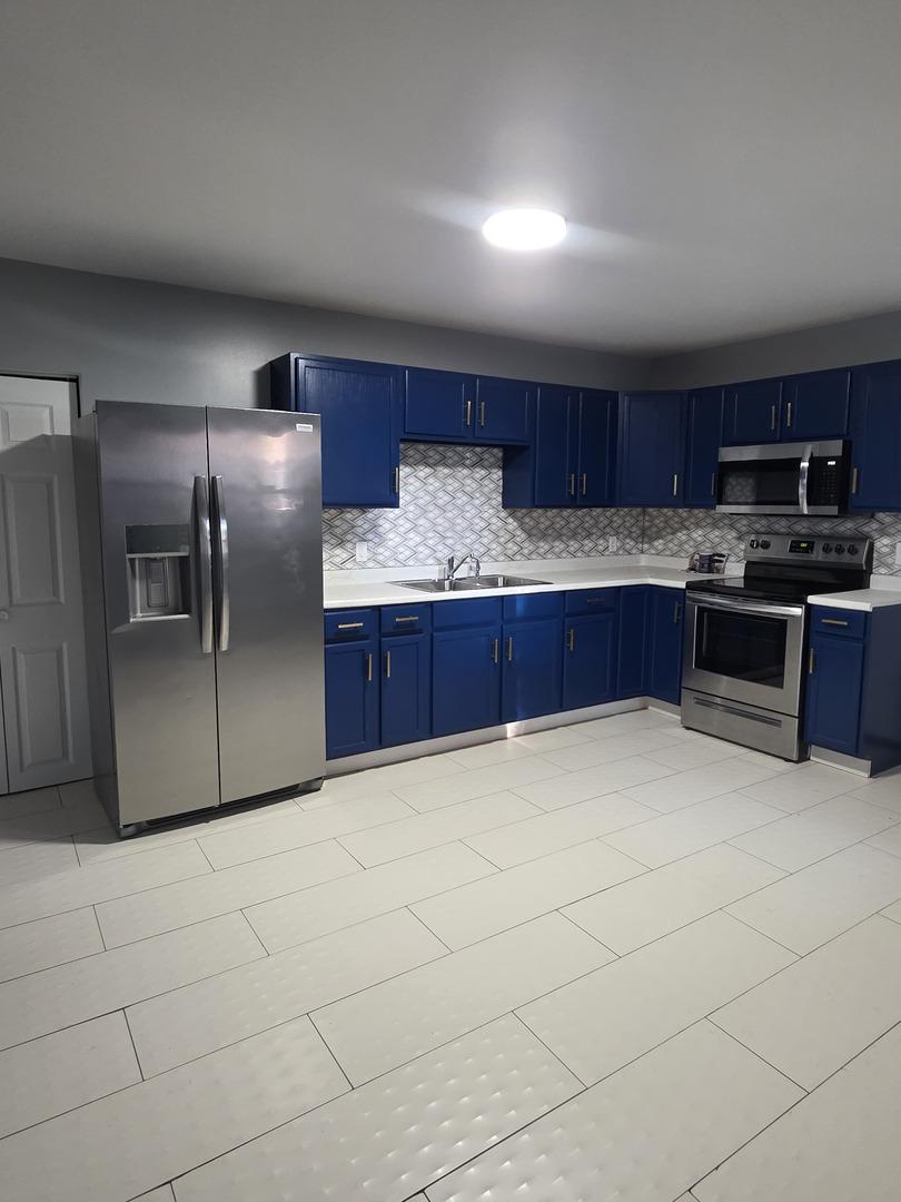 E Kent St, Streator, IL 61364