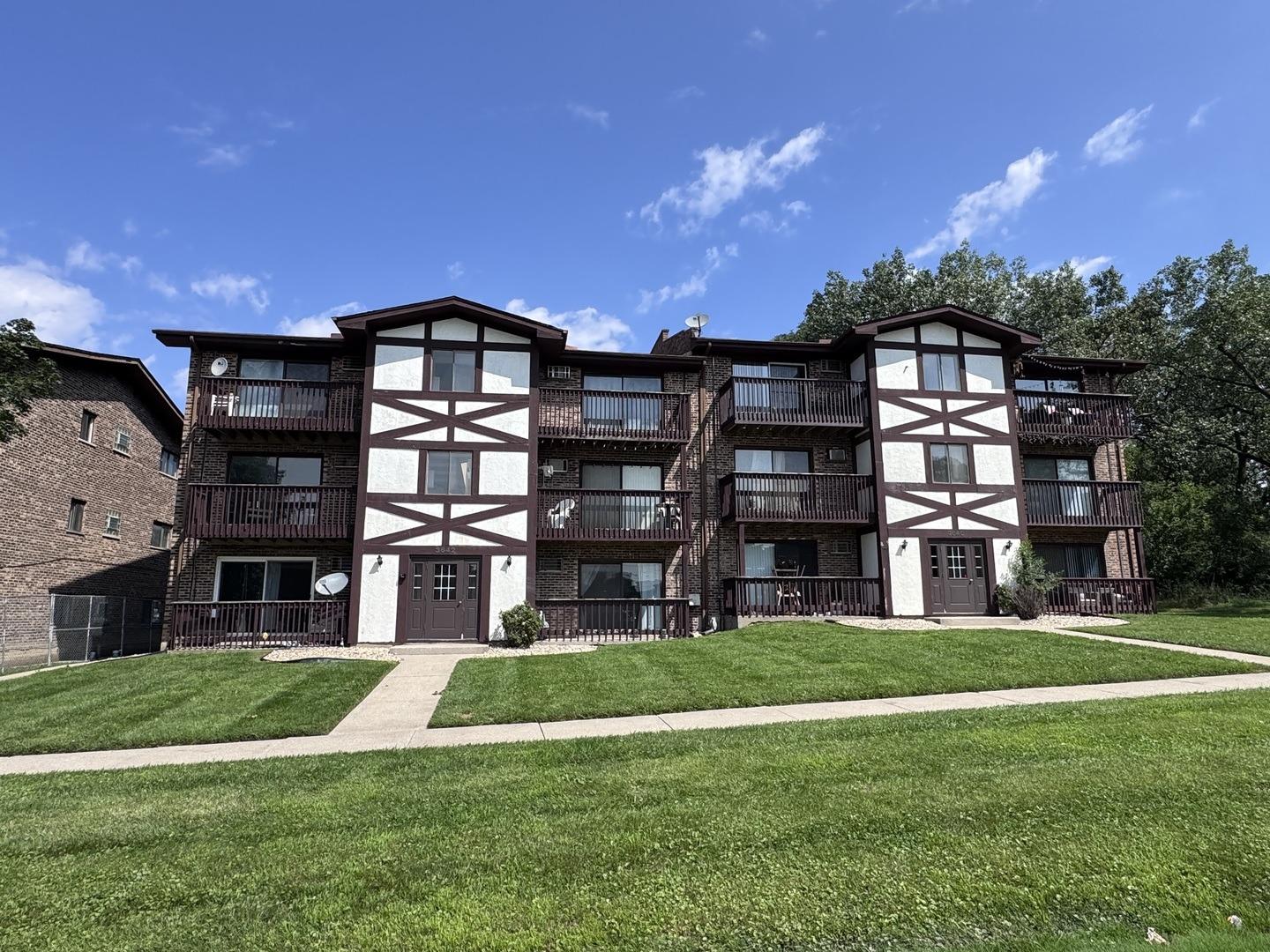 W 119th St, Alsip, IL 60803