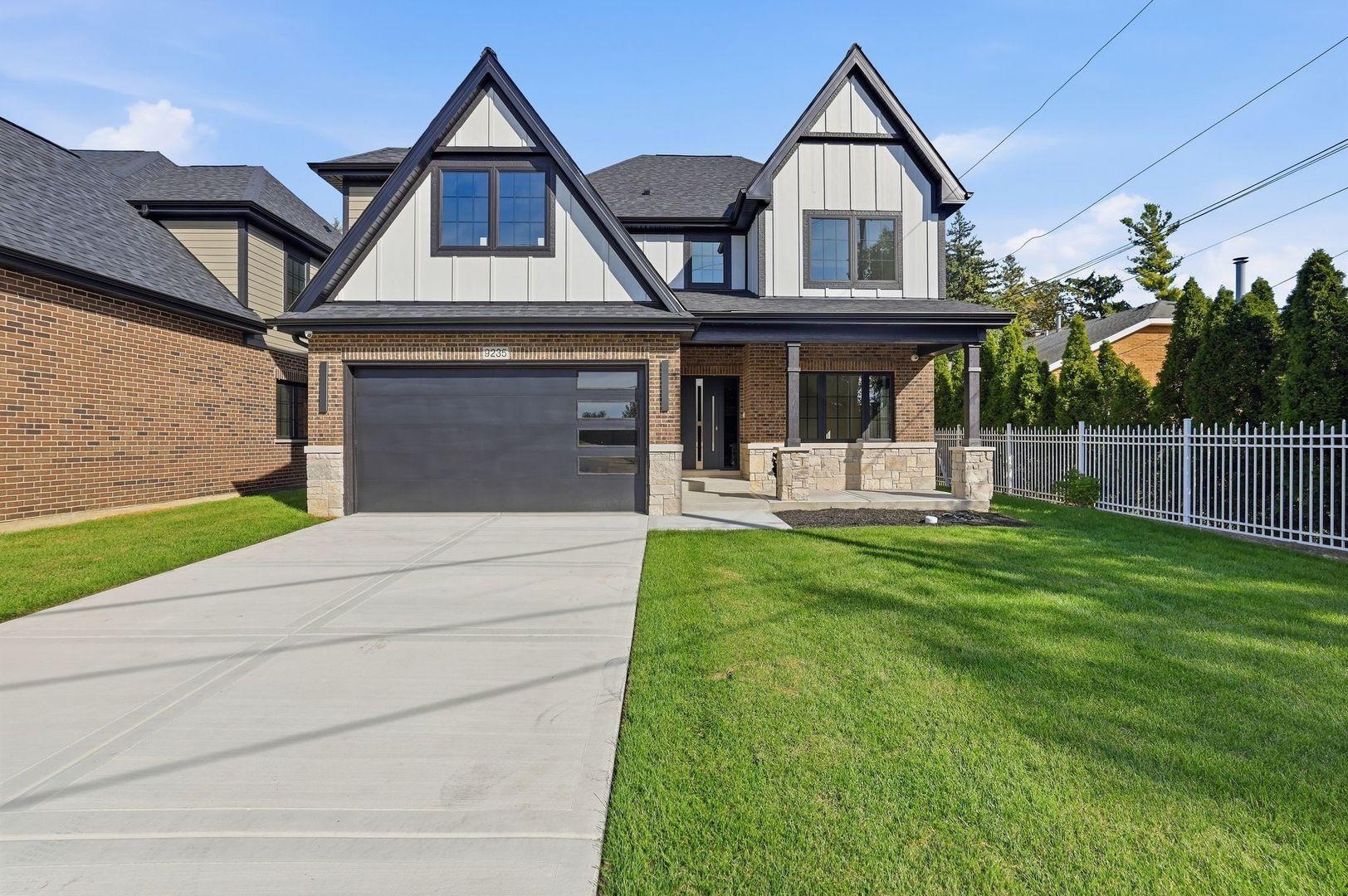 Crescent Ct, Oak Lawn, IL 60453