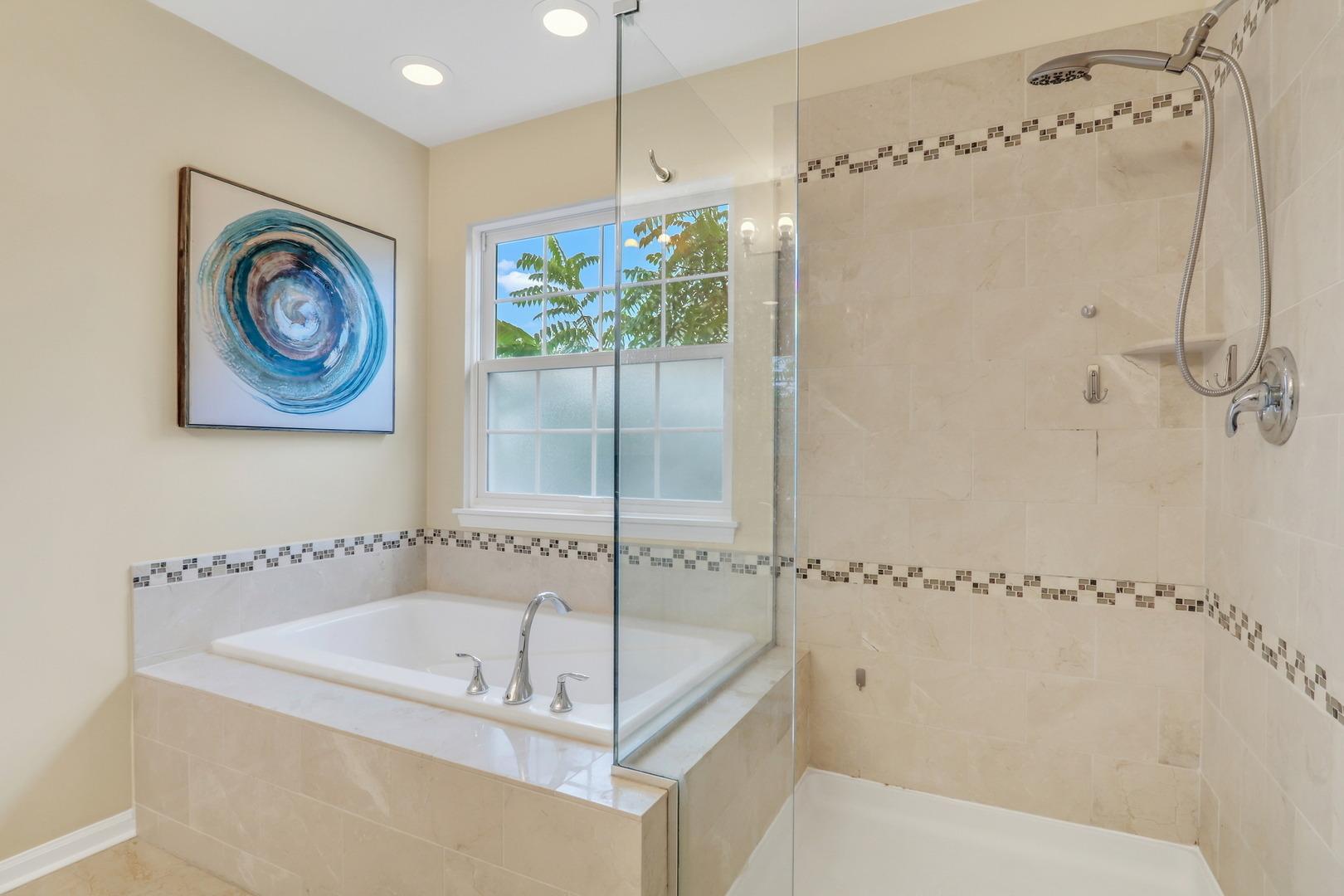 W Meander Dr, Grayslake, IL 60030