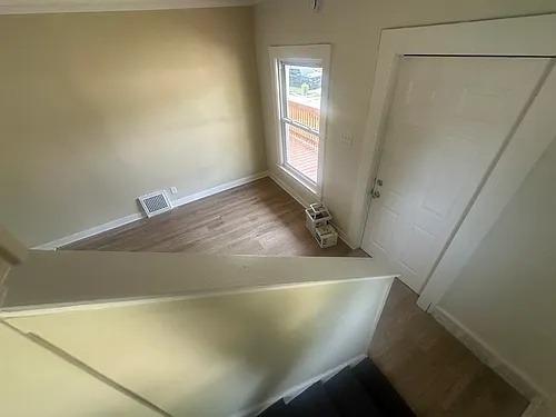 S Poplar Ave, Kankakee, IL 60901