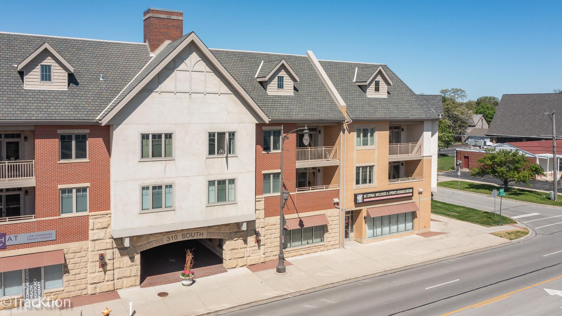 S Main St, Lombard, IL 60148