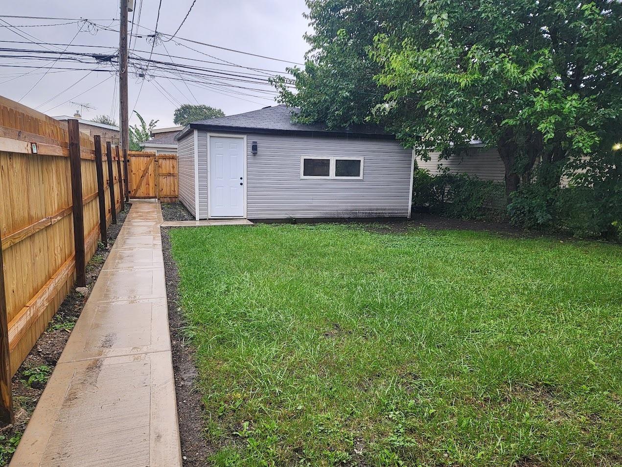 S Wallace St, Chicago, IL 60620