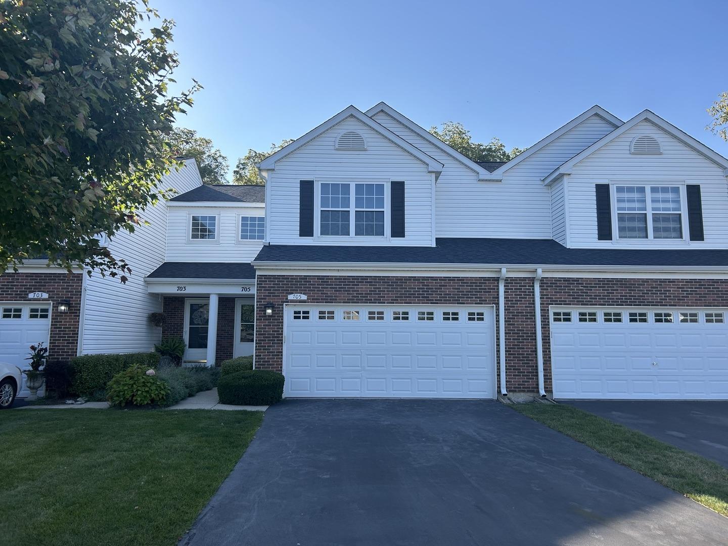 Benton Ct, Lake Villa, IL 60046