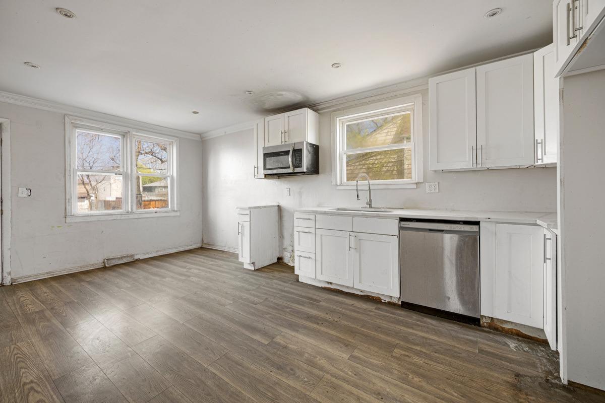W 96th St, Chicago, IL 60643