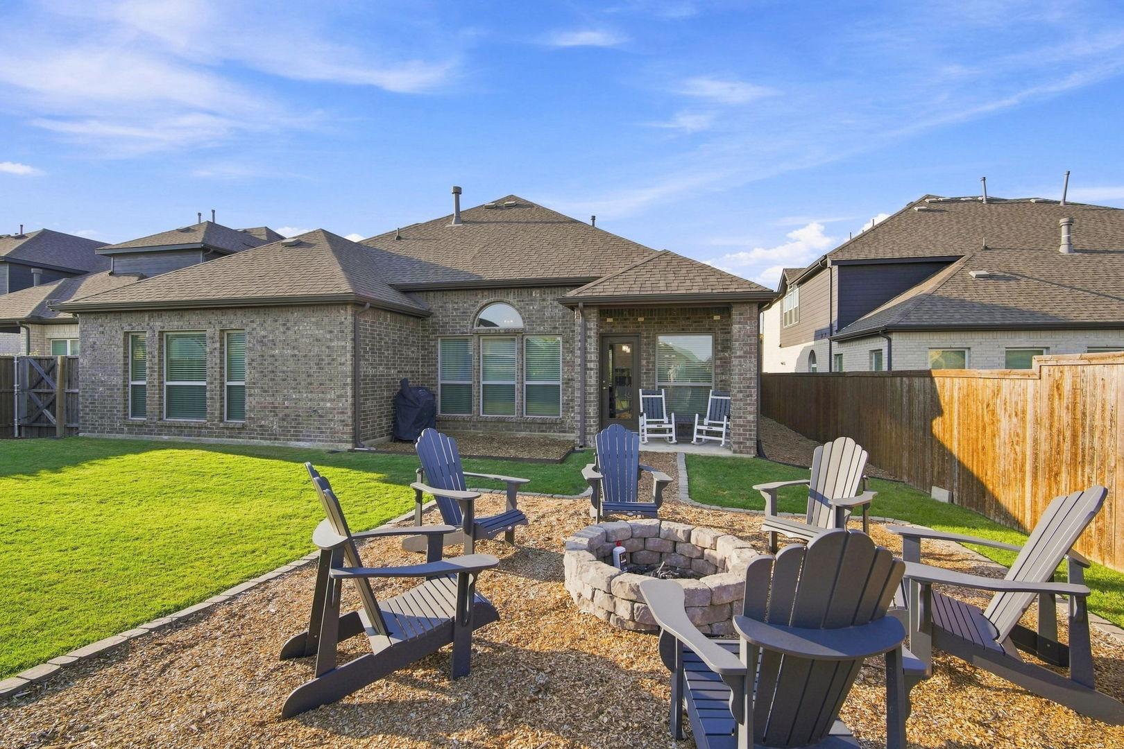 Painswick Dr, Aubrey, TX 76227