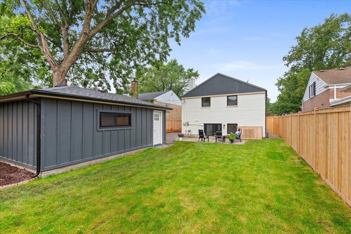 Long Rd, Glenview, IL 60025
