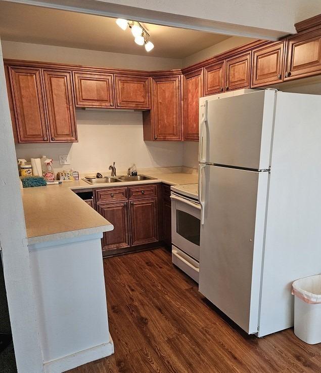 Oak Hill Colony, Fox Lake, IL 60020