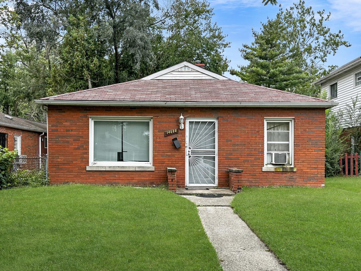 Irving Ave, Dolton, IL 60419