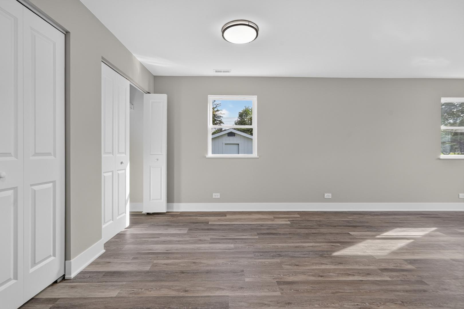 W 111th St, Palos Hills, IL 60465