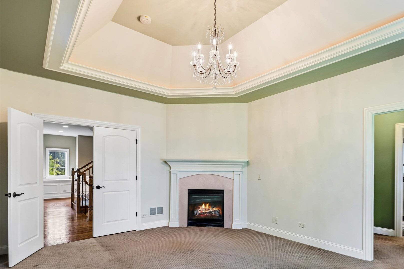 N Wright St, Naperville, IL 60563
