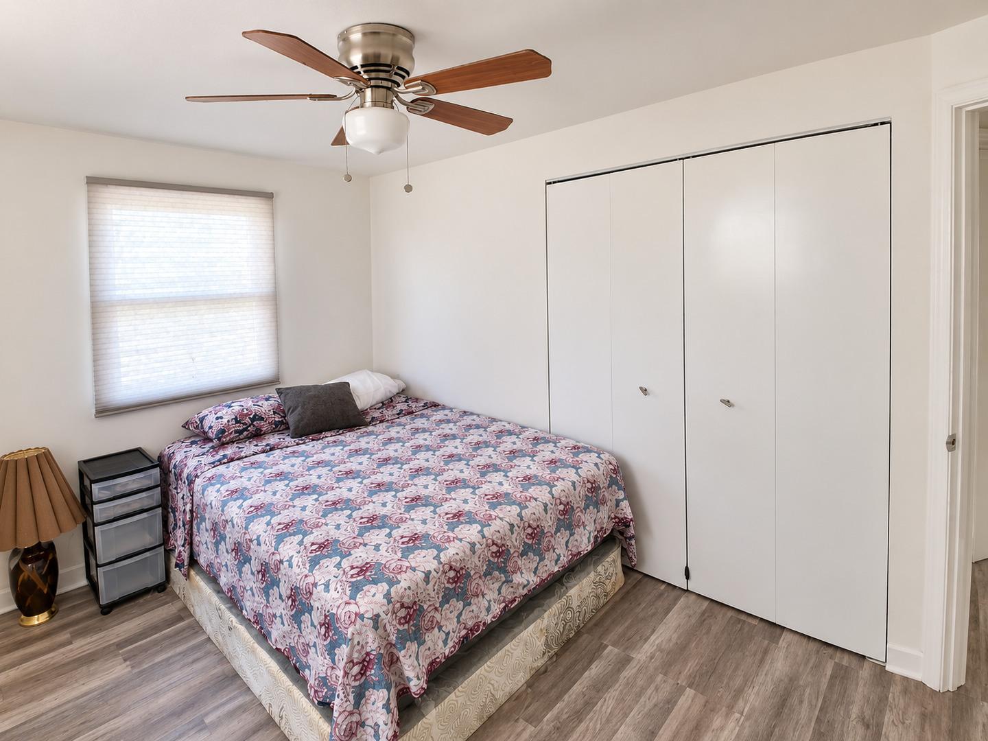 41st St, Berwyn, IL 60402