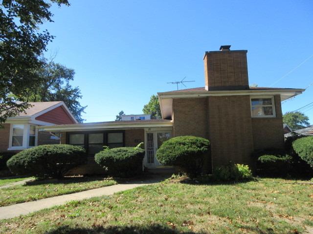 S Wentworth Ave, Riverdale, IL 60827
