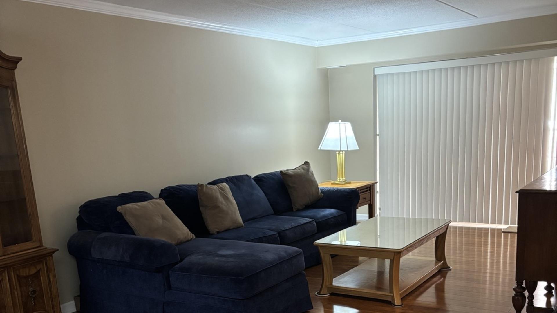 Graceland Ave, Des Plaines, IL 60016