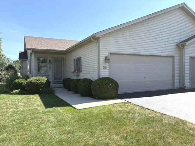 S Juniper Dr, North Aurora, IL 60542