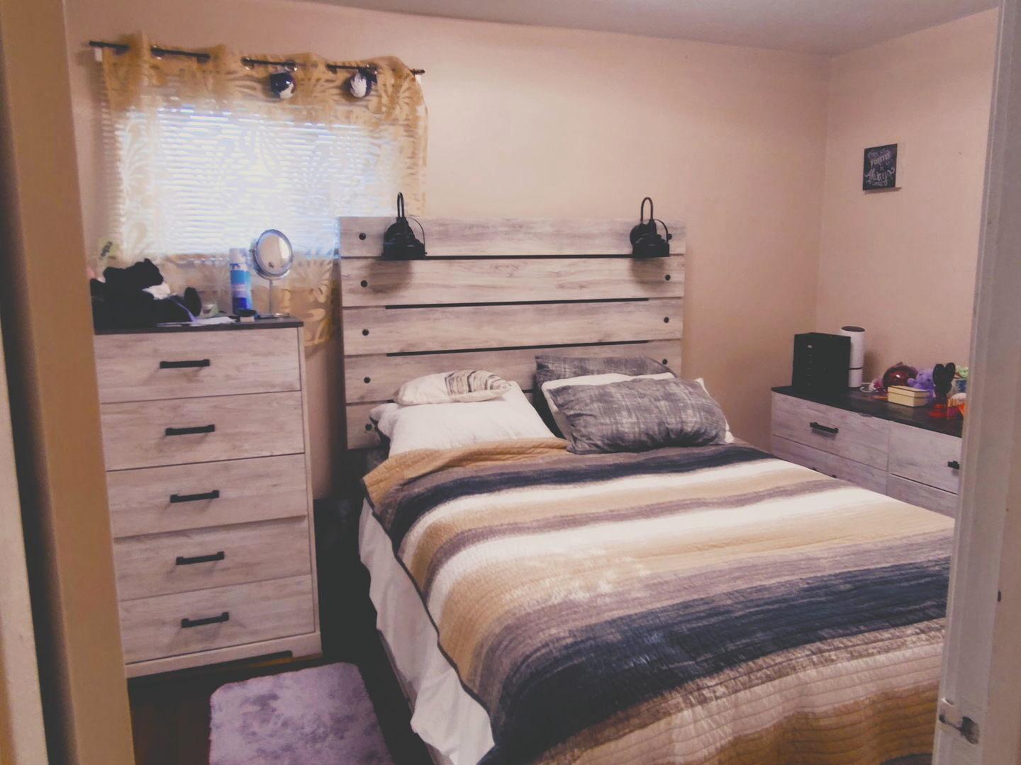 N Cedar Ave, Wood Dale, IL 60191