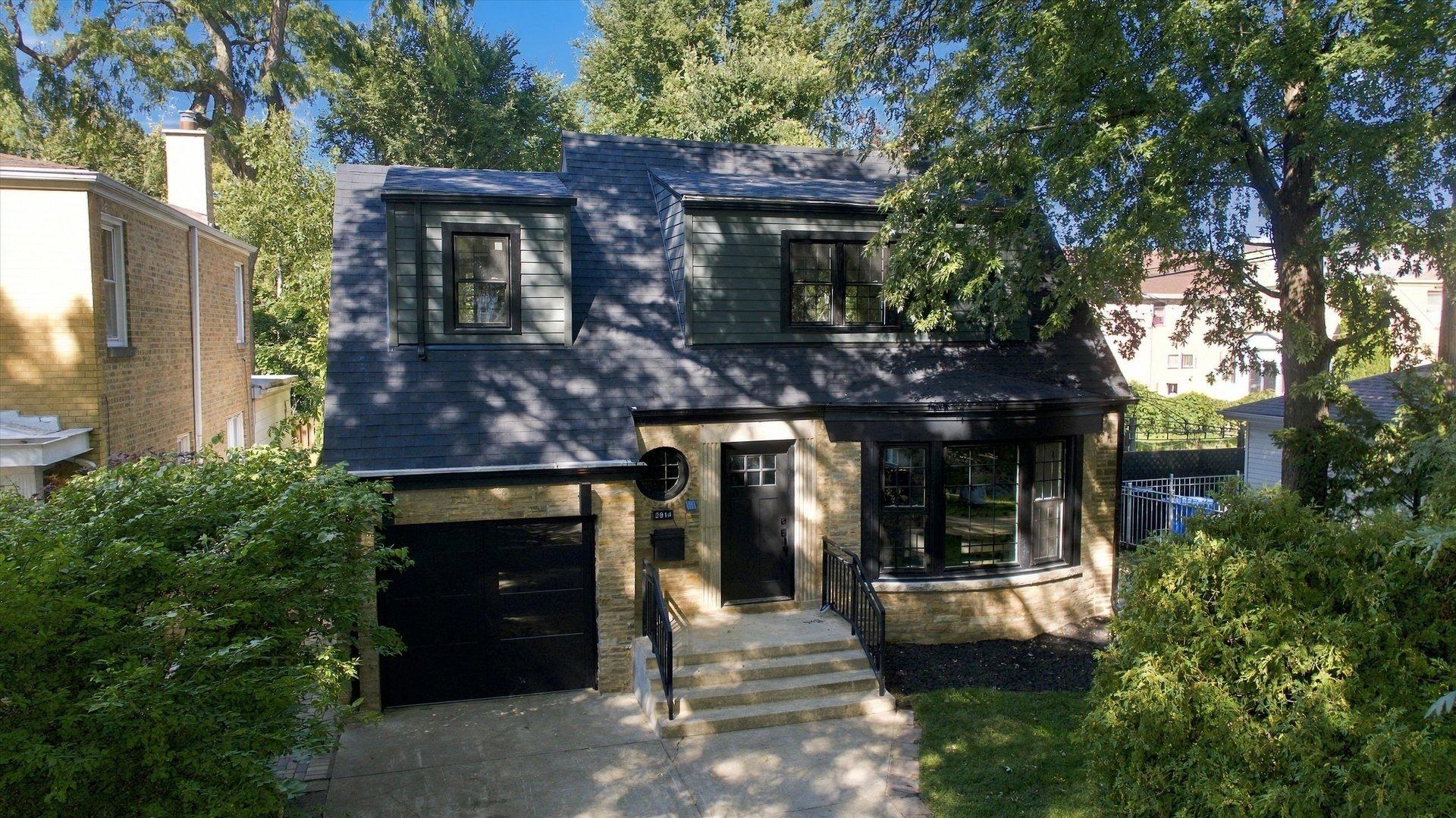 W Balmoral Ave, Chicago, IL 60625