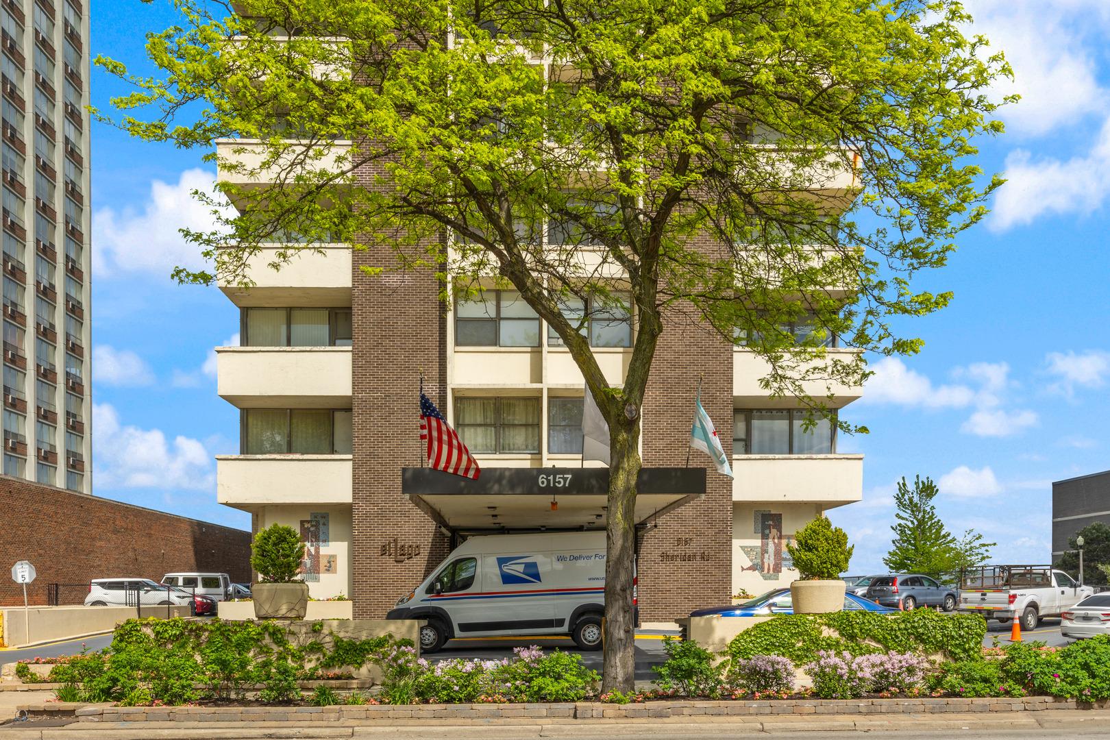 N Sheridan Rd, Chicago, IL 60660