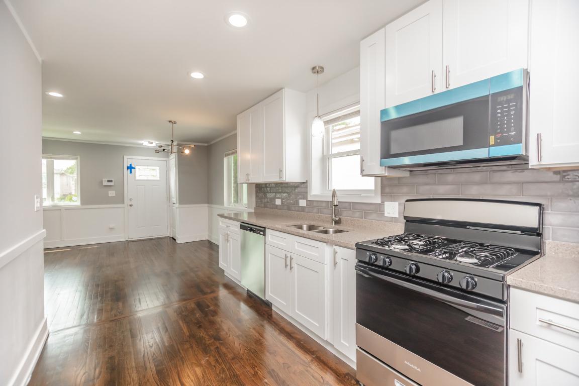 S Perry Ave, Chicago, IL 60628