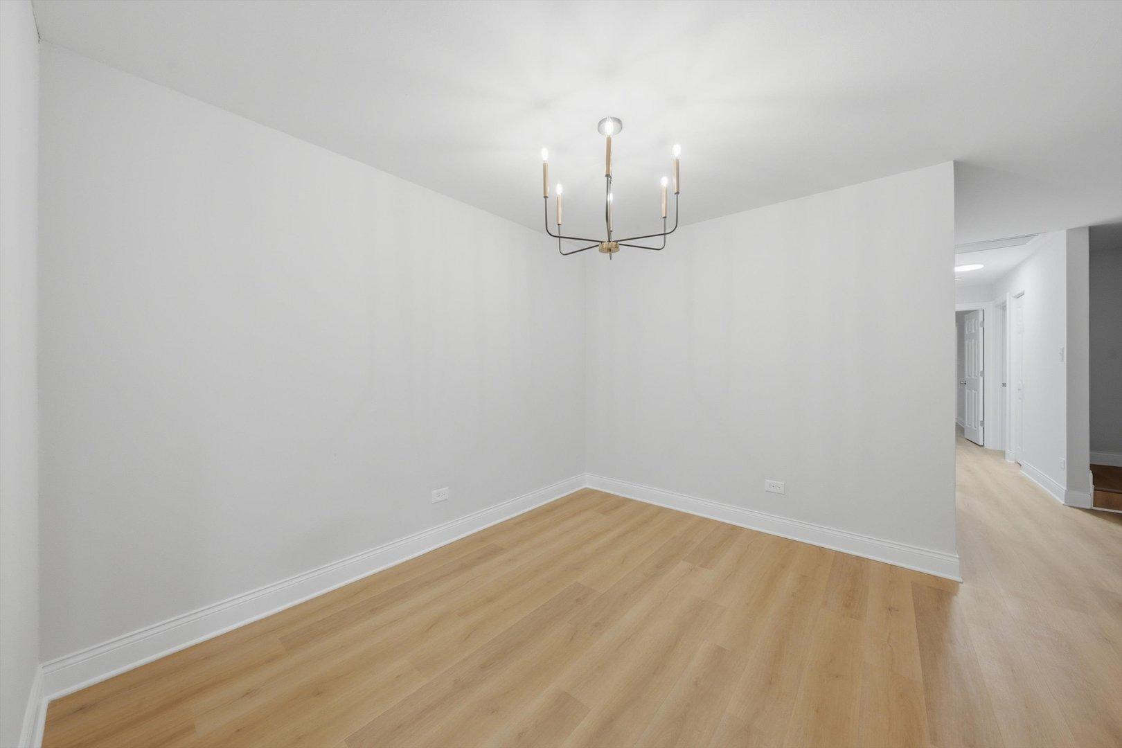Oakwood Ave, Country Club Hills, IL 60478