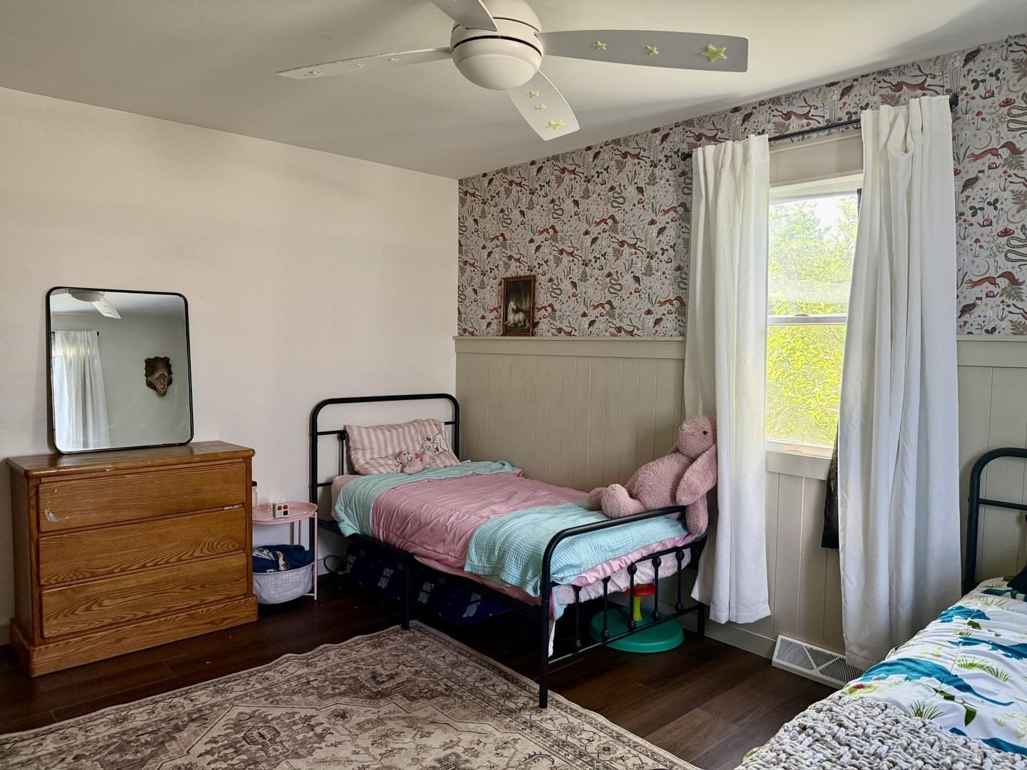 E Cleveland St, Ladd, IL 61329