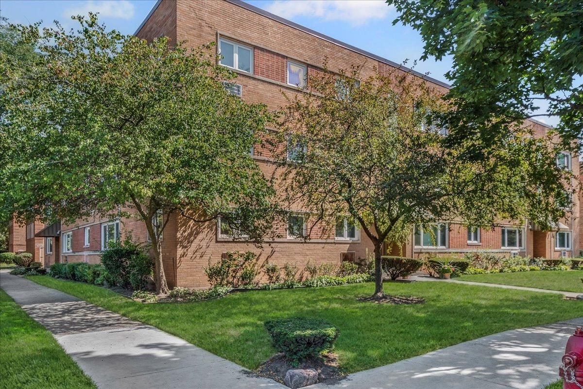 Hull Ter, Evanston, IL 60202