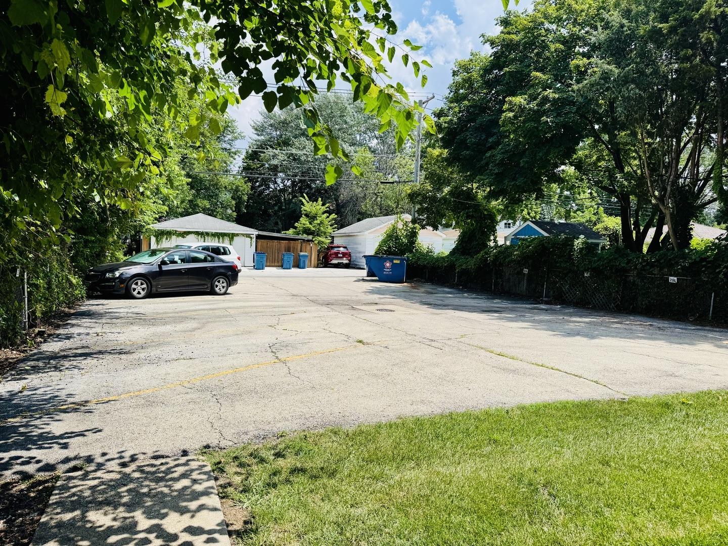 Dunlop Ave, Forest Park, IL 60130