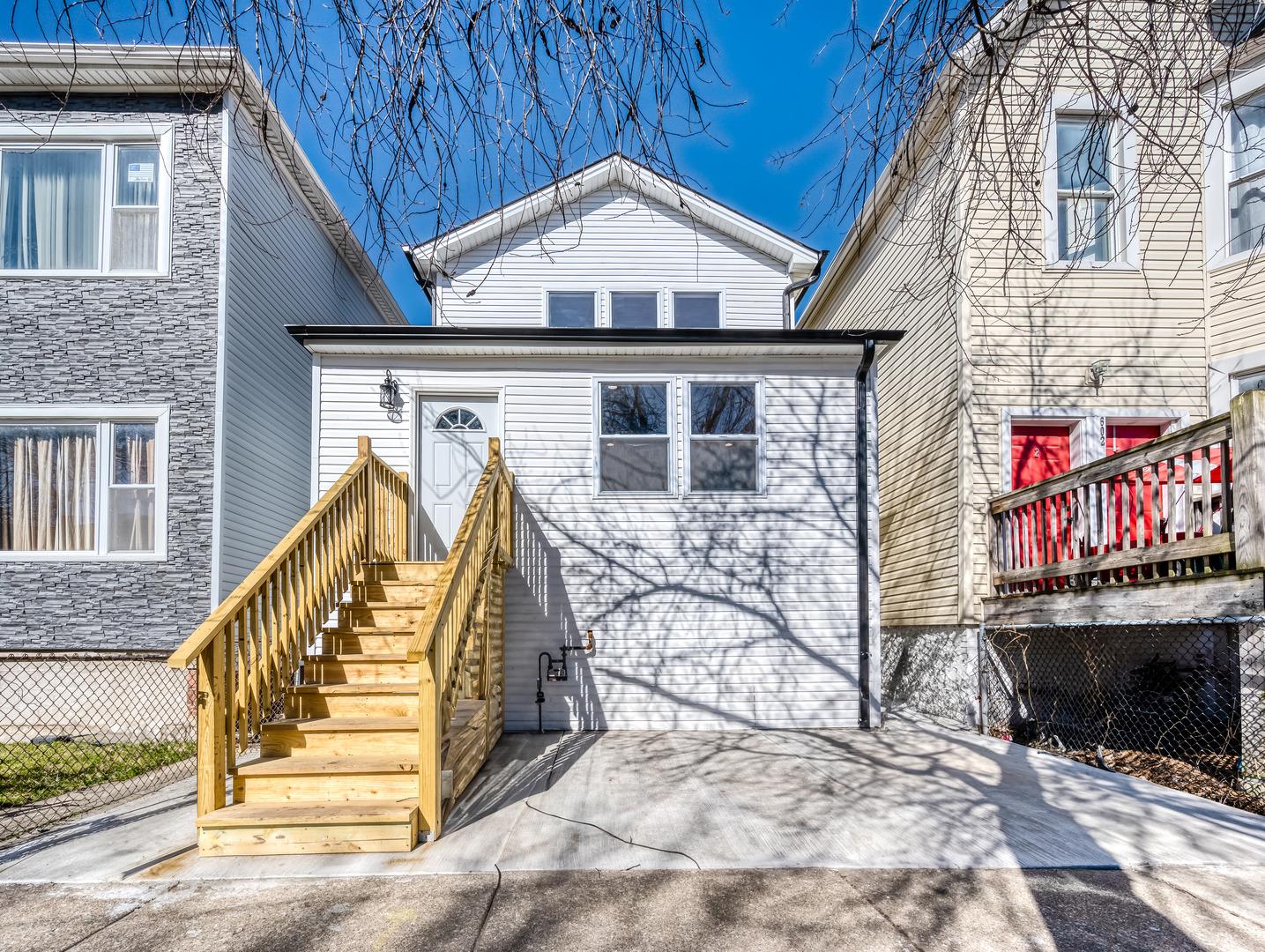 W 47th Pl, Chicago, IL 60609