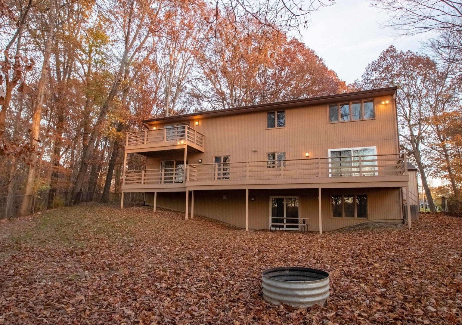 Lakeridge Rd, Danville, IL 61832
