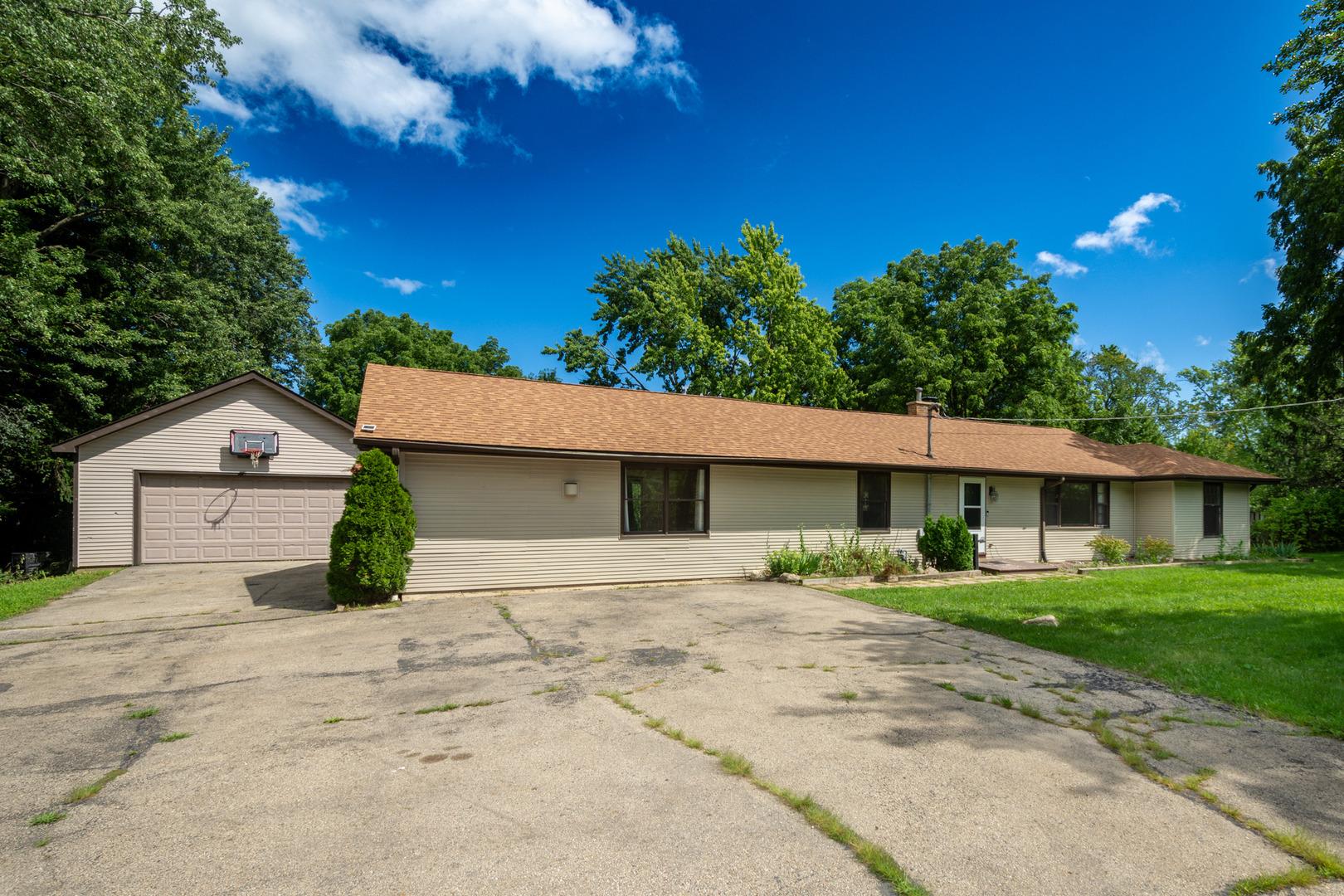 N Fuller Rd, Gurnee, IL 60031