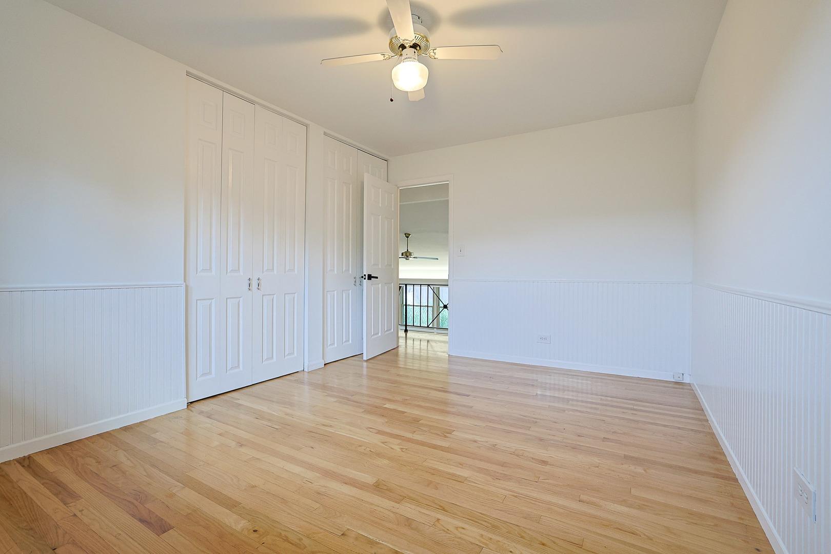 N Milwaukee Ave, Libertyville, IL 60048