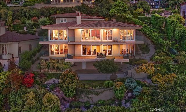 Paseo Del Sol, Palos Verdes Estates, CA 90274